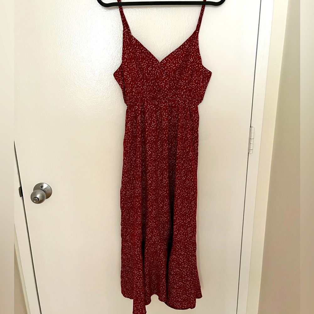 Flowy & comfy red summer midi dress